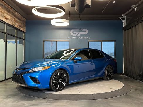 Used 2018 Toyota Camry XSE w/ Driver Assist Package FWD image 7