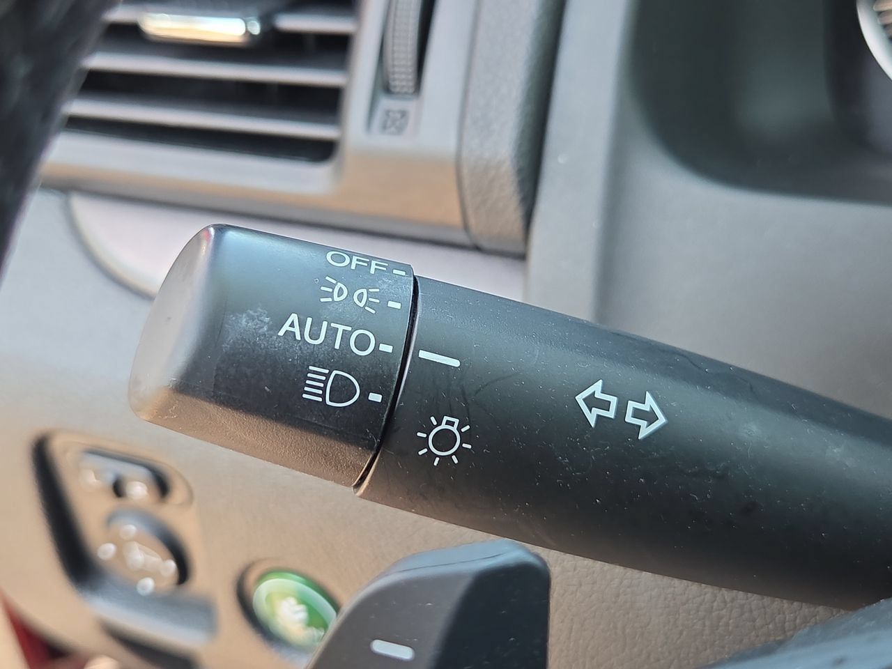 Used 2023 Honda Passport EX-L image 36