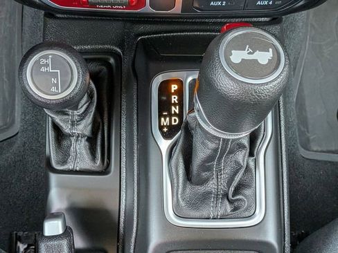Certified 2024 Jeep Wrangler Unlimited Sport AWD/4WD image 17