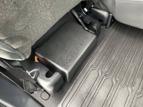 Used 2023 Ford F150 XLT w/ Equipment Group 302A High image 32