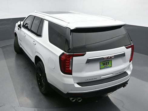 Used 2022 GMC Yukon Denali w/ Denali Premium Package image 42