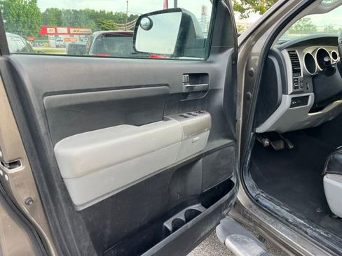 Used 2013 Toyota Tundra 2WD Double Cab w/ SR5 Pkg image 5