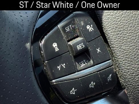 Used 2025 Ford Explorer ST AWD/4WD image 21