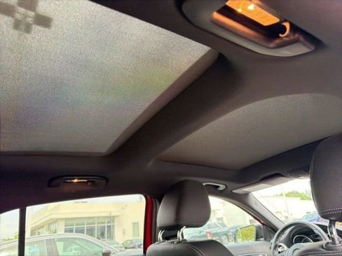 Used 2018 Mercedes-Benz GLA 250 image 9