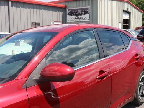 Used 2025 Nissan Sentra SV w/ All-Weather Package FWD image 4
