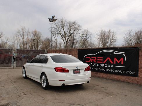 Used 2011 BMW 535i xDrive Sedan image 4