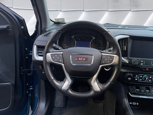 Used 2021 GMC Terrain SLT image 13