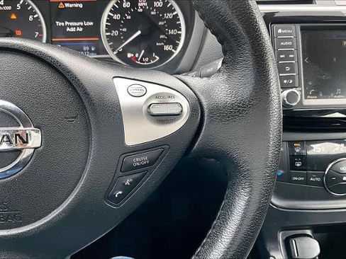 Certified 2019 Nissan Sentra SV image 23