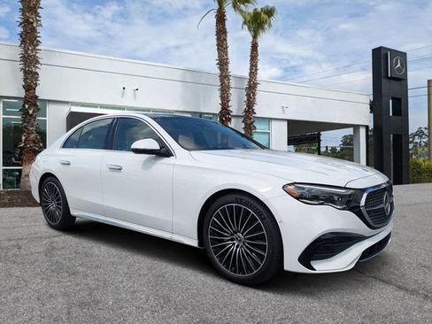 New 2026 Mercedes-Benz E 350 4MATIC Sedan image 1