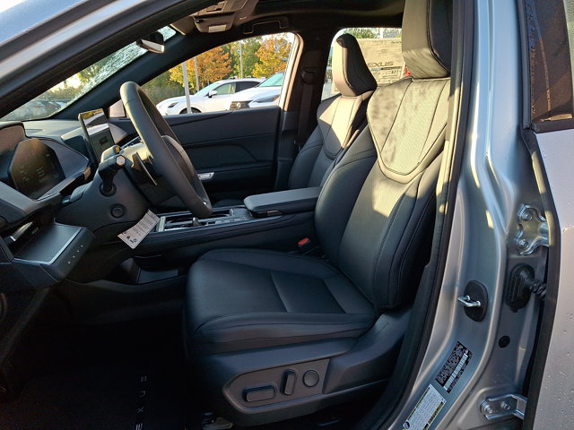 New 2026 Lexus ES 500e w/ Convenience Package AWD/4WD image 7