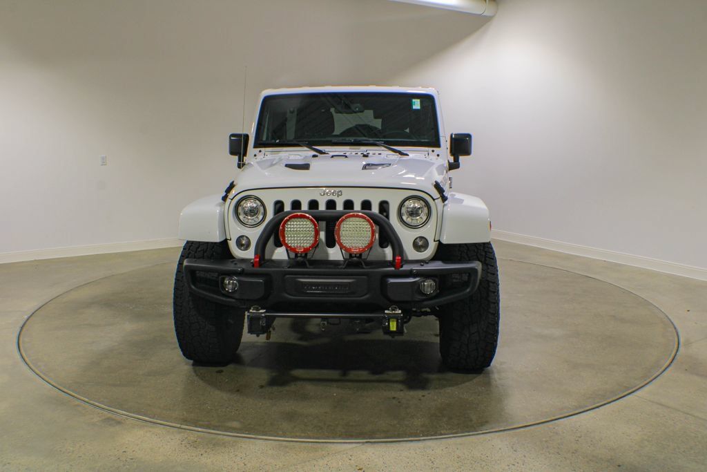 Used 2017 Jeep Wrangler Unlimited Rubicon AWD/4WD image 9