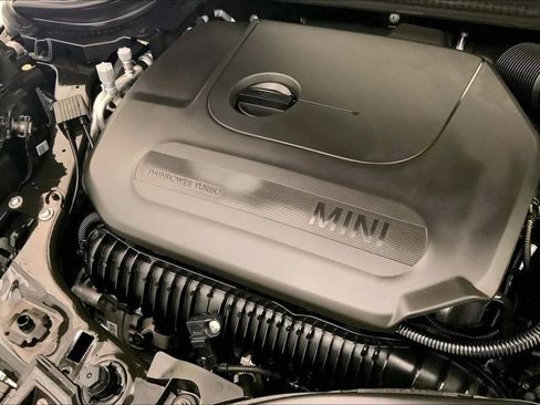 Certified 2024 MINI Cooper S w/ Signature Upholstery Package image 30