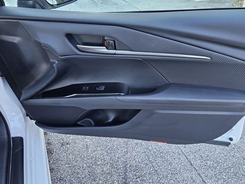 Used 2026 Toyota Camry SE image 27