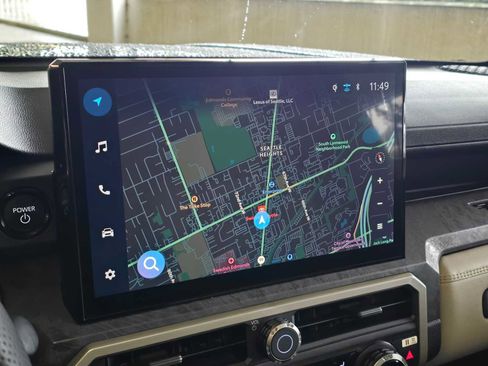 Certified 2025 Toyota Tacoma Limited image 27