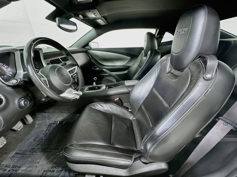 Used 2010 Chevrolet Camaro SS w/ RS Package RWD image 20