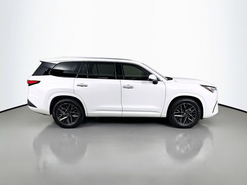 Used 2025 Lexus TX 350 AWD w/ Technology Package image 4