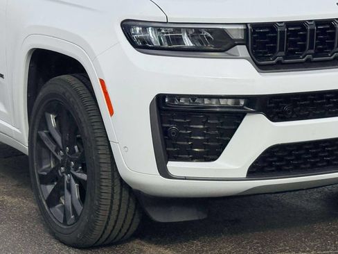New 2026 Jeep Grand Cherokee Limited AWD/4WD image 5