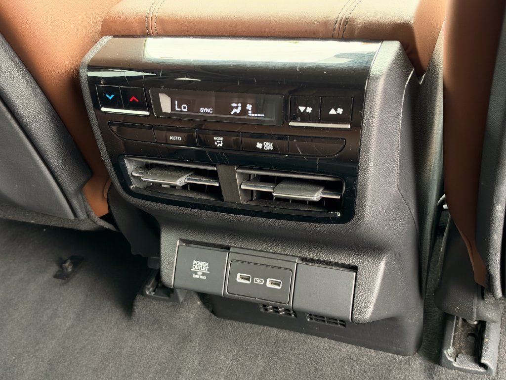Used 2023 Acura MDX w/ Technology Package AWD/4WD image 14