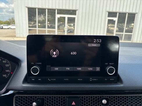 Used 2023 Honda Civic LX image 19