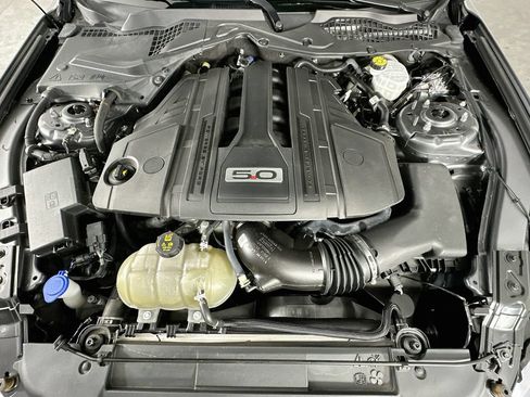 Used 2022 Ford Mustang GT Premium w/ Equipment Group 401A RWD image 31