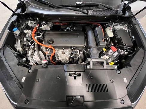 Used 2024 Honda CR-V Sport Touring image 27