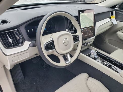 New 2026 Volvo XC60 B5 Ultra w/ Protection Package Premier image 15