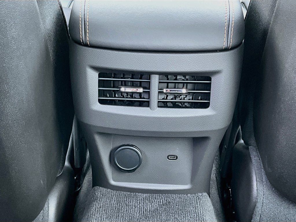 New 2026 Cadillac CT5 Sport w/ Technology Package RWD image 31