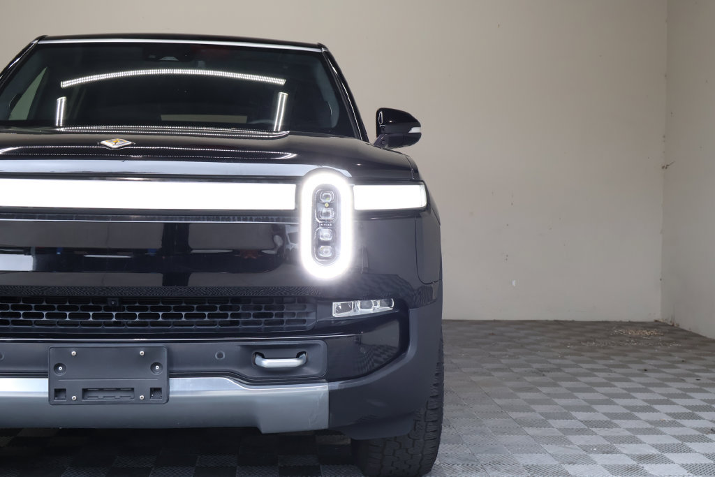 Used 2022 Rivian R1S Launch Edition Quad AWD/4WD image 5