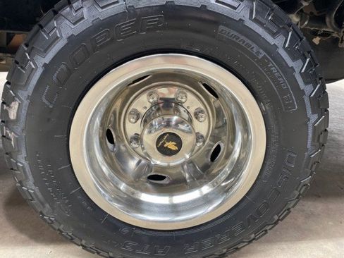 Used 2018 RAM 3500 Tradesman image 37