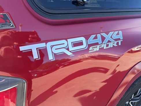 Used 2023 Toyota Tacoma TRD Sport image 4