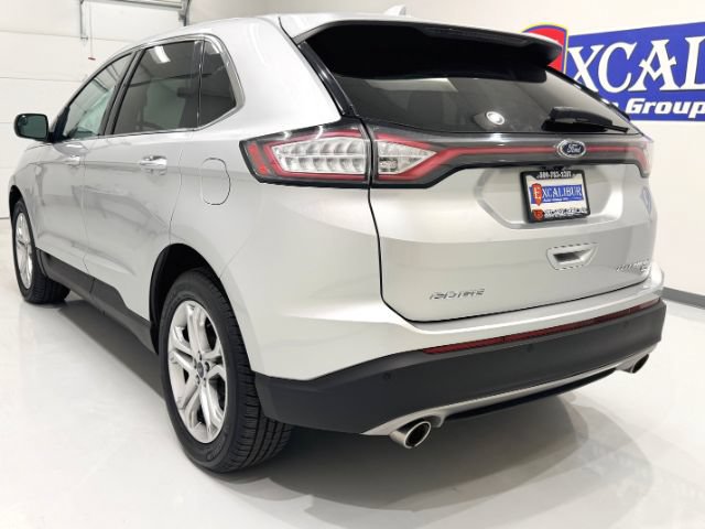 Used 2018 Ford Edge Titanium w/ Equipment Group 301A AWD/4WD image 4