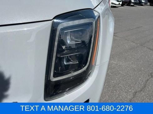 Used 2022 Kia Telluride SX w/ SX Prestige Package AWD/4WD image 11