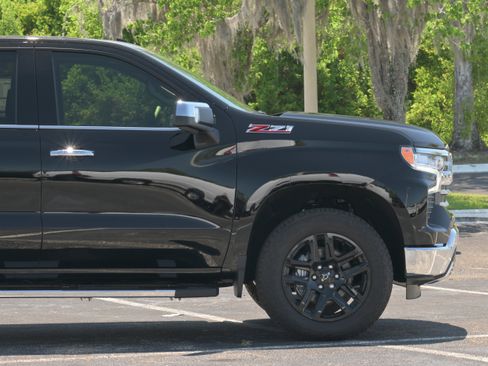 New 2026 Chevrolet Silverado 1500 LTZ w/ LTZ Premium Package AWD/4WD image 6