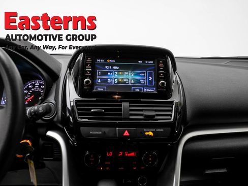 Used 2025 Mitsubishi Eclipse Cross ES AWD/4WD image 11