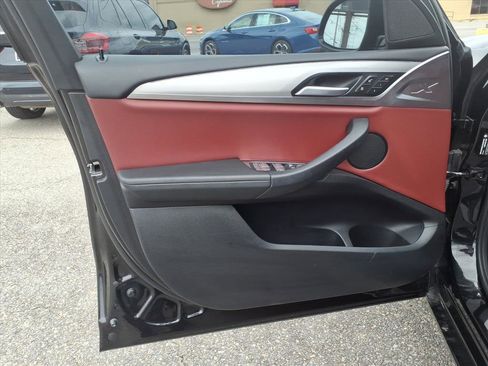 Used 2023 BMW X3 sDrive30i w/ M Sport Package image 21