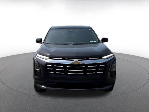 Used 2025 Chevrolet Equinox LT FWD image 4