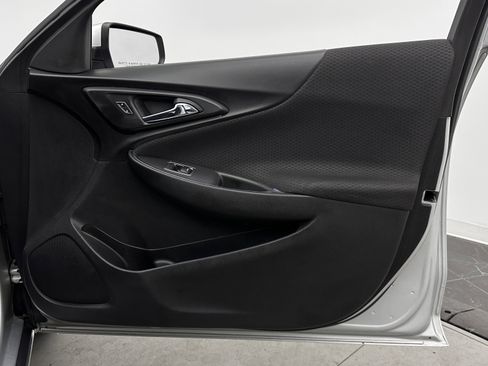 Used 2020 Chevrolet Malibu LT FWD image 32