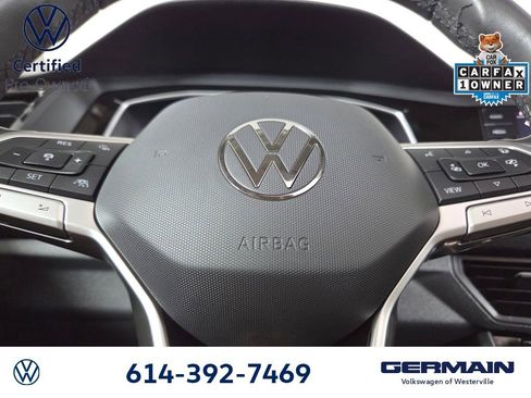 Certified 2024 Volkswagen Jetta SEL FWD image 21