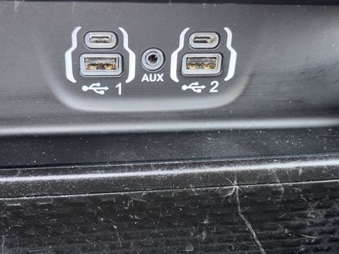 Used 2022 RAM 1500 Big Horn AWD/4WD image 6