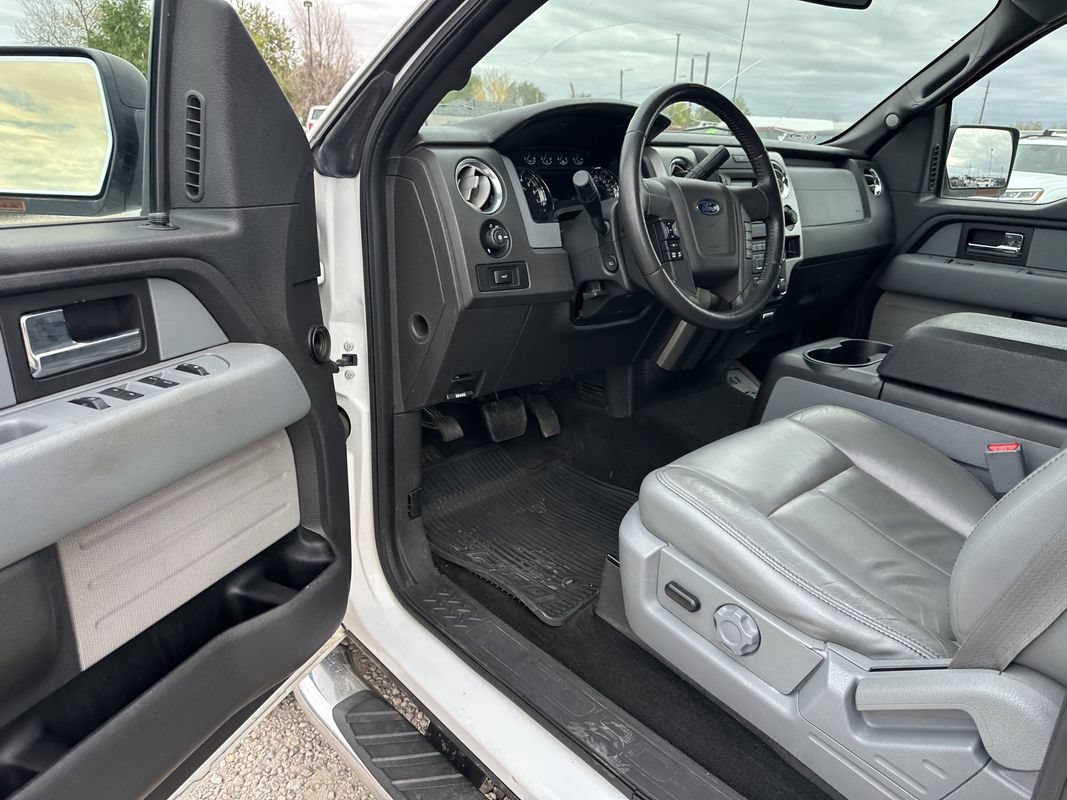 Used 2014 Ford F150 XLT w/ Equipment Group 302A Luxury AWD/4WD image 34