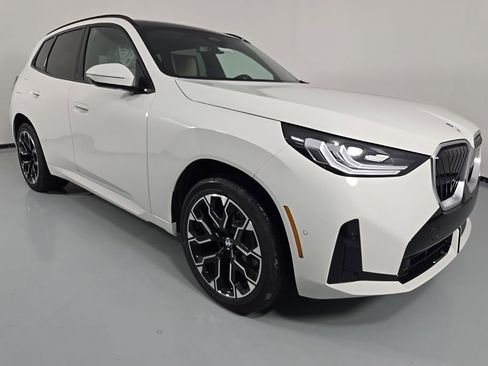 New 2026 BMW X3 xDrive30 image 7