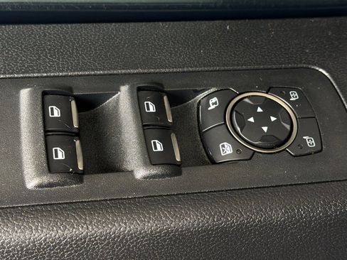 Used 2018 Ford F150 Raptor w/ Equipment Group 802A Luxury AWD/4WD image 13