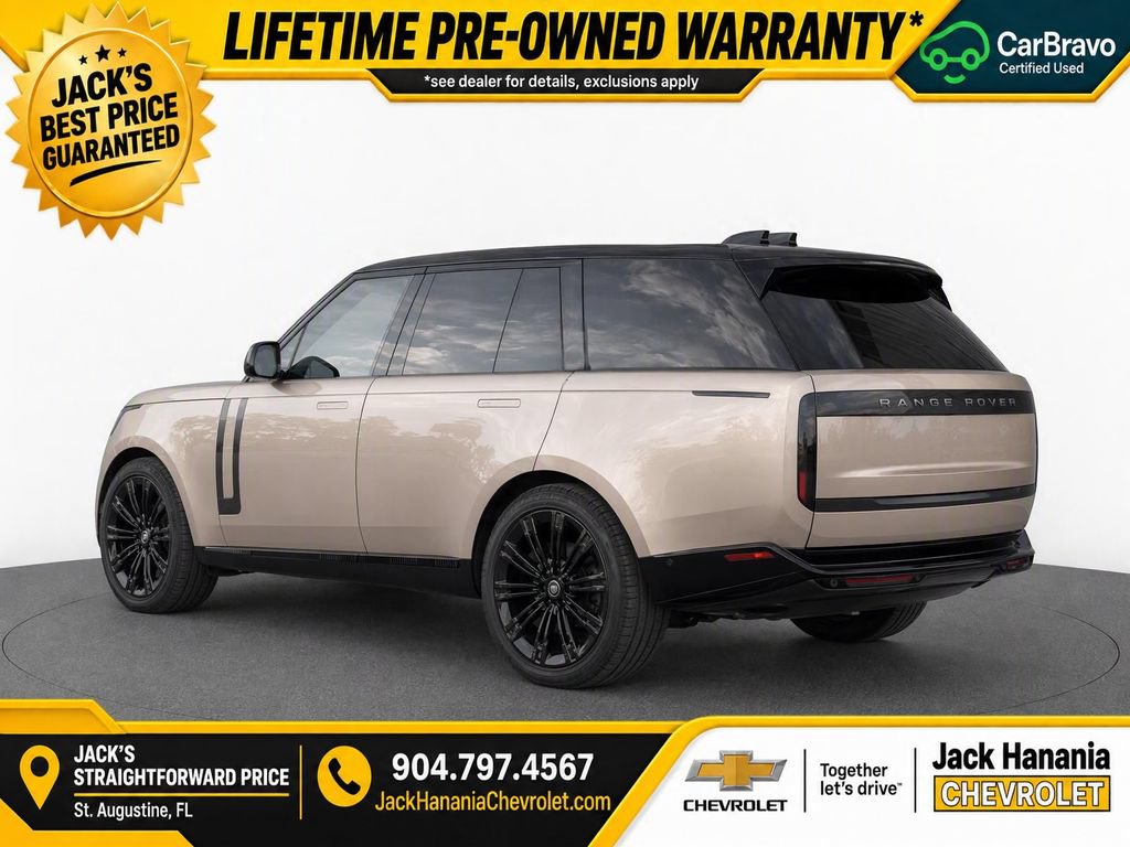 Used 2024 Land Rover Range Rover SE AWD/4WD image 3