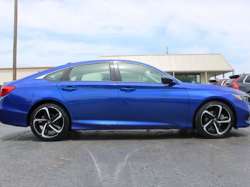 Used 2021 Honda Accord Sport Special Edition image 3