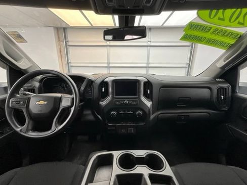 Used 2020 Chevrolet Silverado 2500 Custom w/ Custom Convenience Package AWD/4WD image 4
