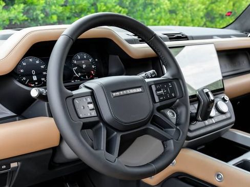 New 2026 Land Rover Defender 110 X AWD/4WD image 22