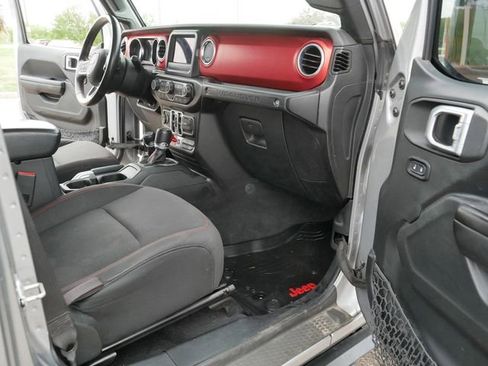 Used 2018 Jeep Wrangler Unlimited Rubicon AWD/4WD image 20