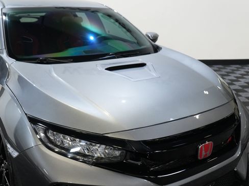 Used 2019 Honda Civic Type R image 12