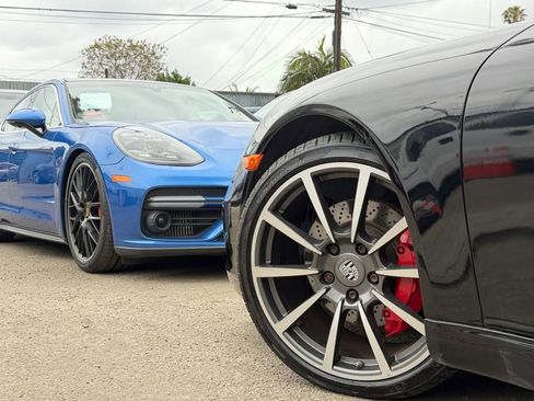 Used 2013 Porsche 911 Carrera S image 38