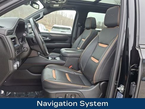 Used 2023 GMC Yukon AT4 image 2